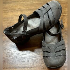 Dansko Kiera Size 9.5-10 US EU 40 Grey Fisherman Sandals Mary Jane Clogs